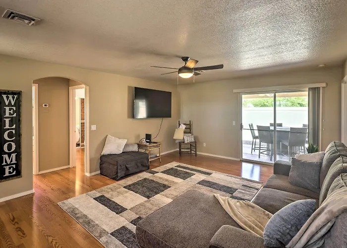 Havasu W/ Patio ~ 3 Mi To * Lake Havasu City